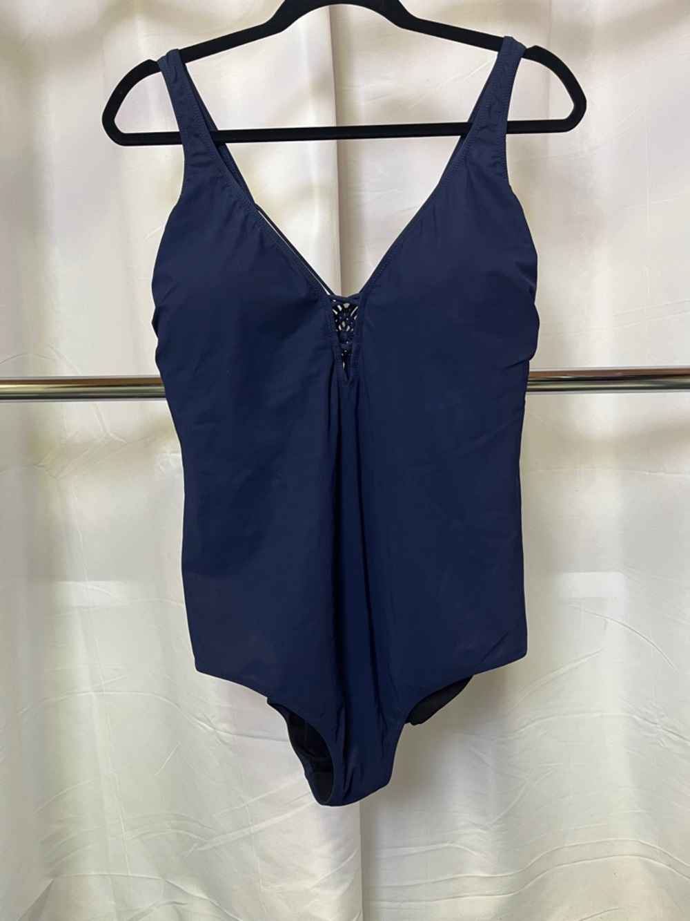 Profile By Gottex women’s Deep Navy V-Neck One-Piece Swimsuit size 16